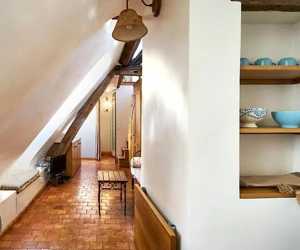 Saint Germain Flat *